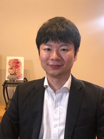 アッキーさん